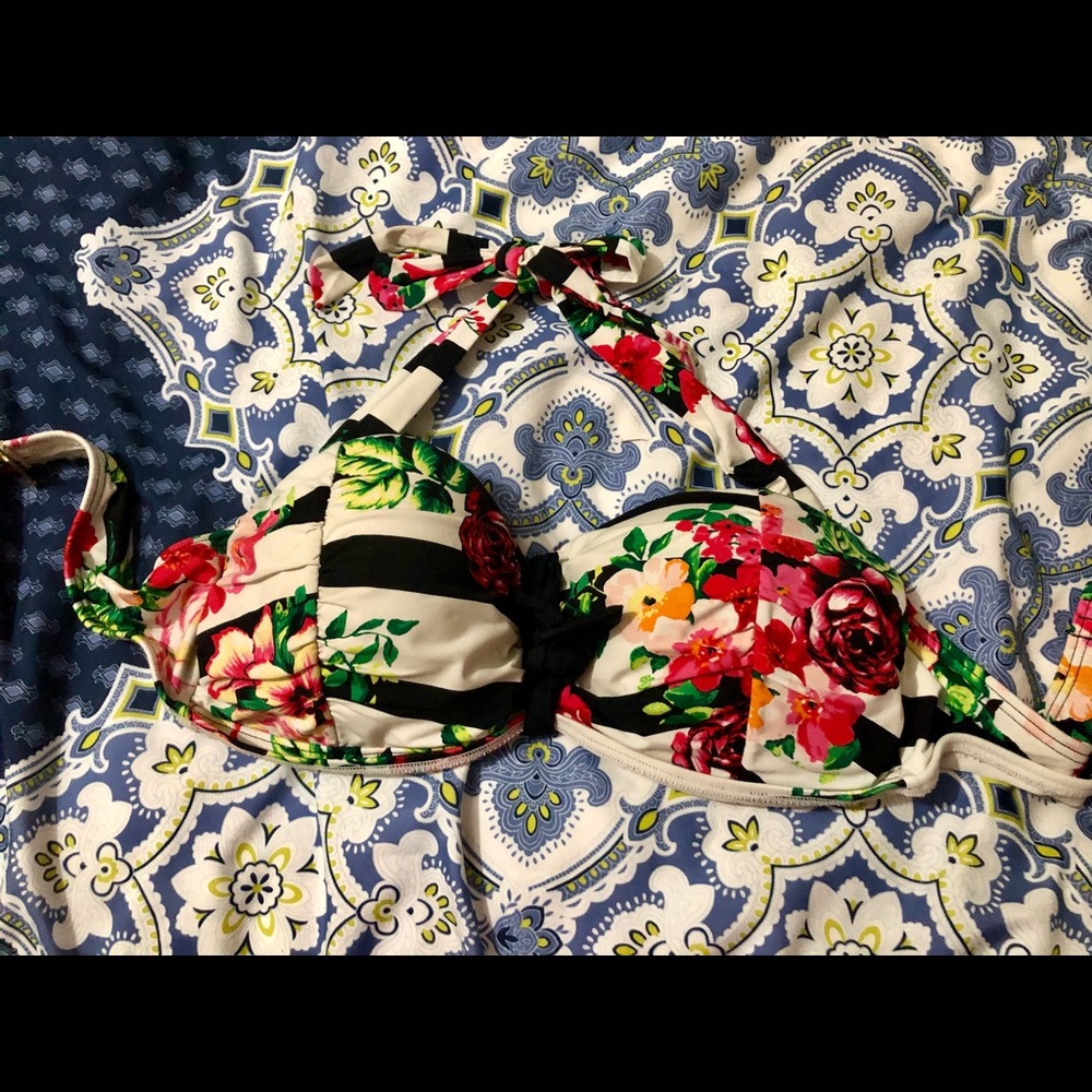 Bombshell Retro Floral Halter Bikini Top